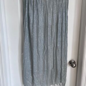 Isabella Shimmering Silver gray scarf